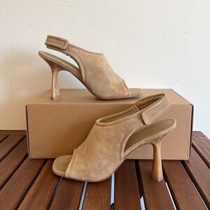 Vince Quest Suede Slingback Graceful Sandal Dune Women Size 7 MSRP$350